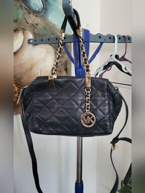 Vintage Y2K Quilted Black Leather Michael Kors Purse With Shiny Gold Hardware